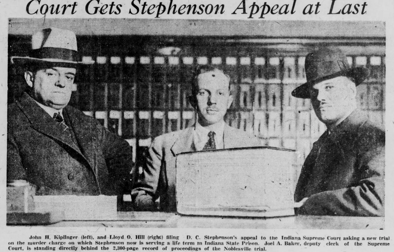 Photograph printed with this article: The Indianapolis times, Indianapolis [Ind.], October 28, 1926, page 1