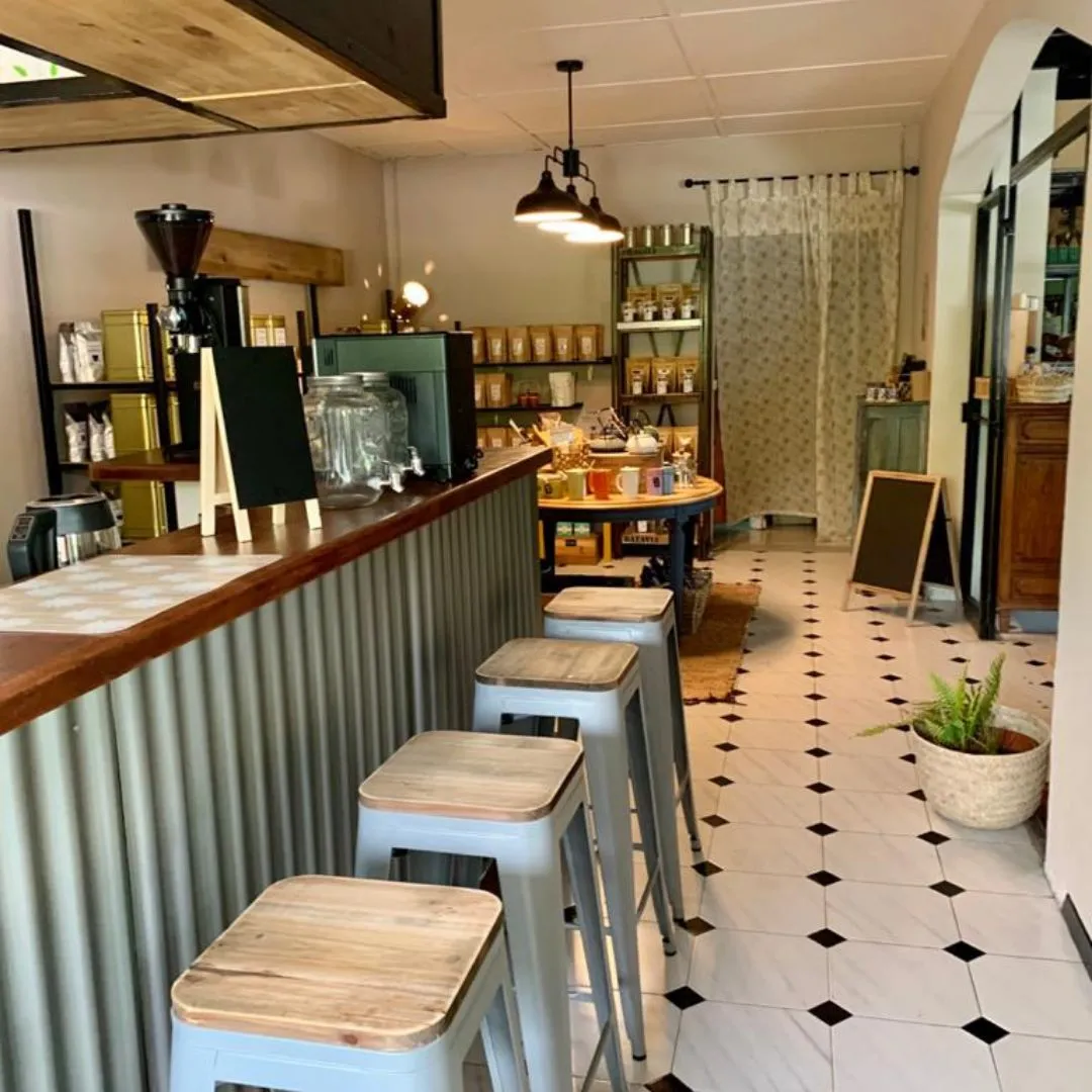 L’instanthé et Cafés Bio ouvre ses portes à La Saline les Bains